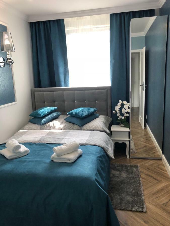 Family & Business Sauna Apartments No1 Lesny Nad Zalewem Cedzyna Unikat - 3 Bedroom With Private Sauna, Bath With Hydromassage, Terrace, Garage, Catering Options Kielce Buitenkant foto